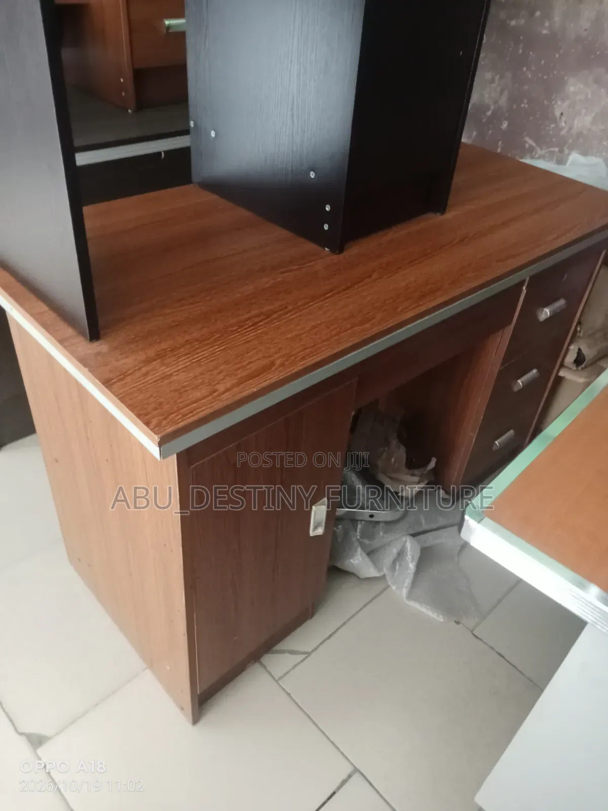 Office Executive Table 1.4 Meter