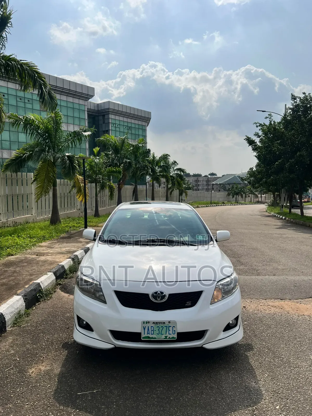 Toyota Corolla S 4dr Sedan (1.8L 4cyl 4A) 2009 White
