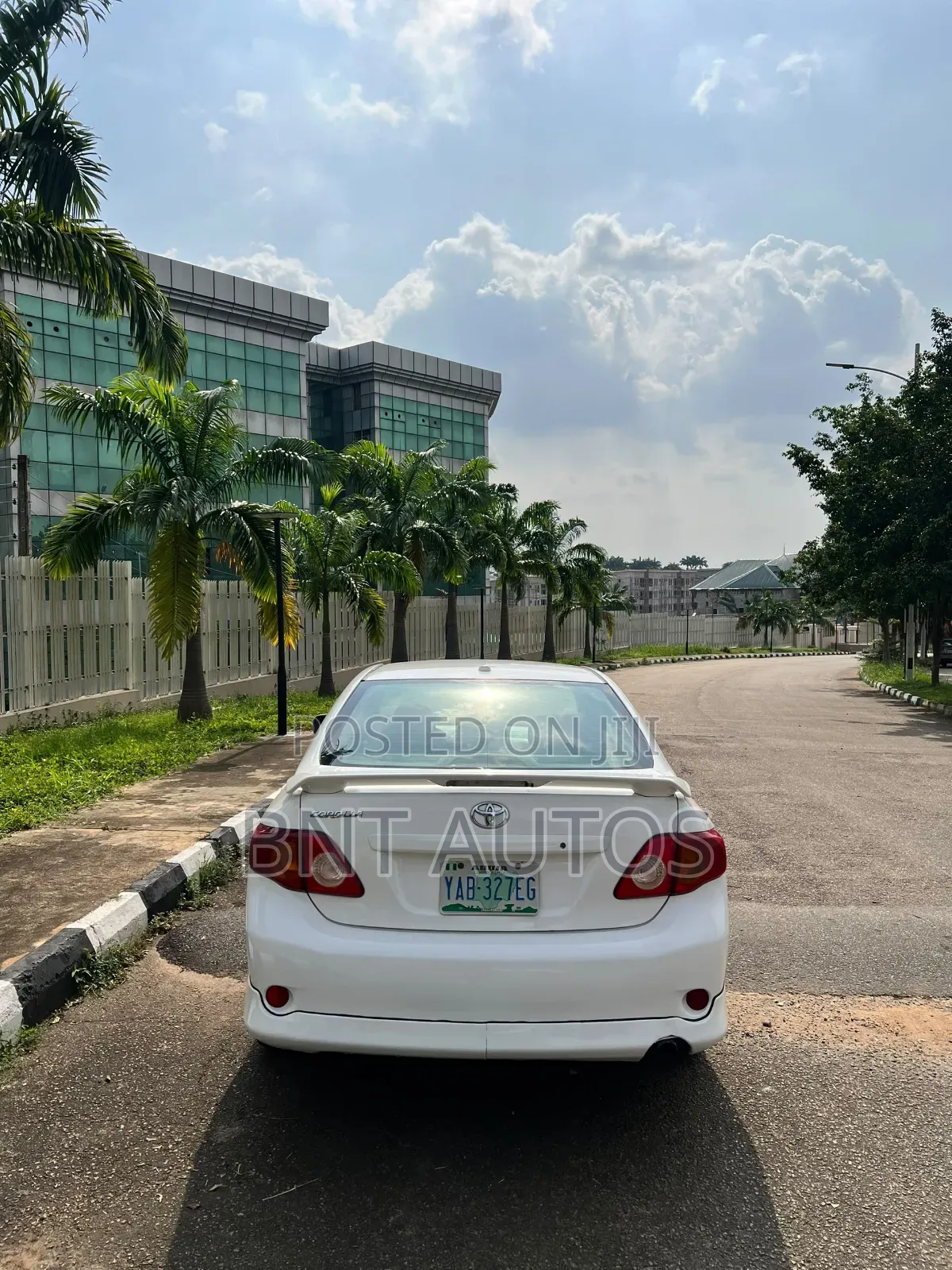 Toyota Corolla S 4dr Sedan (1.8L 4cyl 4A) 2009 White