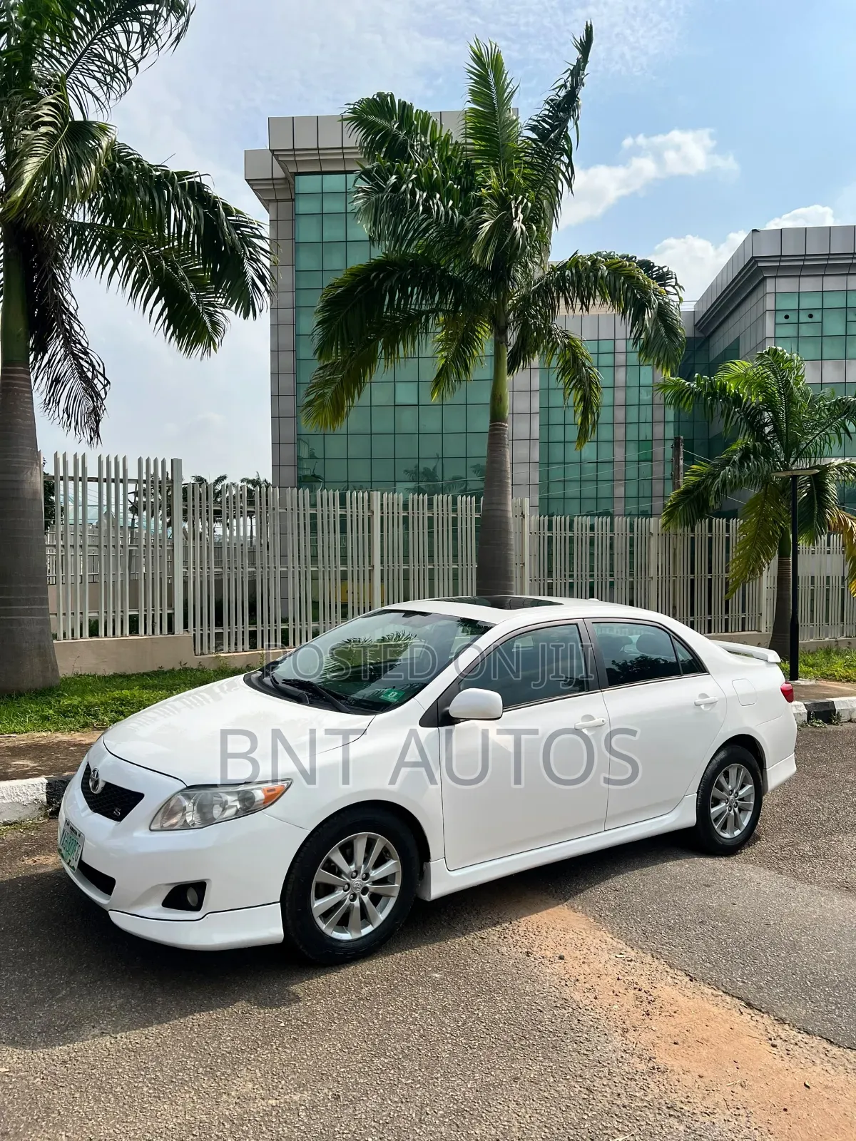 Toyota Corolla S 4dr Sedan (1.8L 4cyl 4A) 2009 White