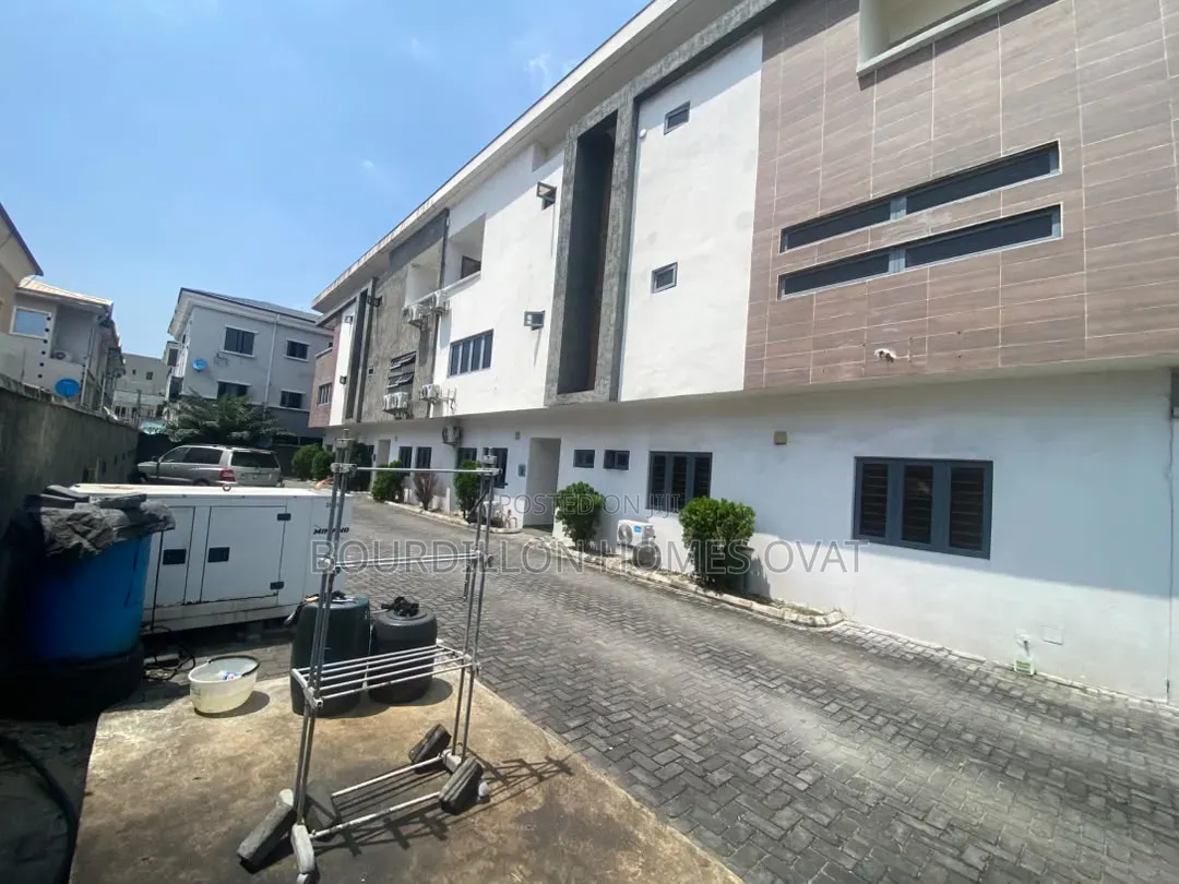 4bdrm Duplex in Ikate Lekki Lagos for sale