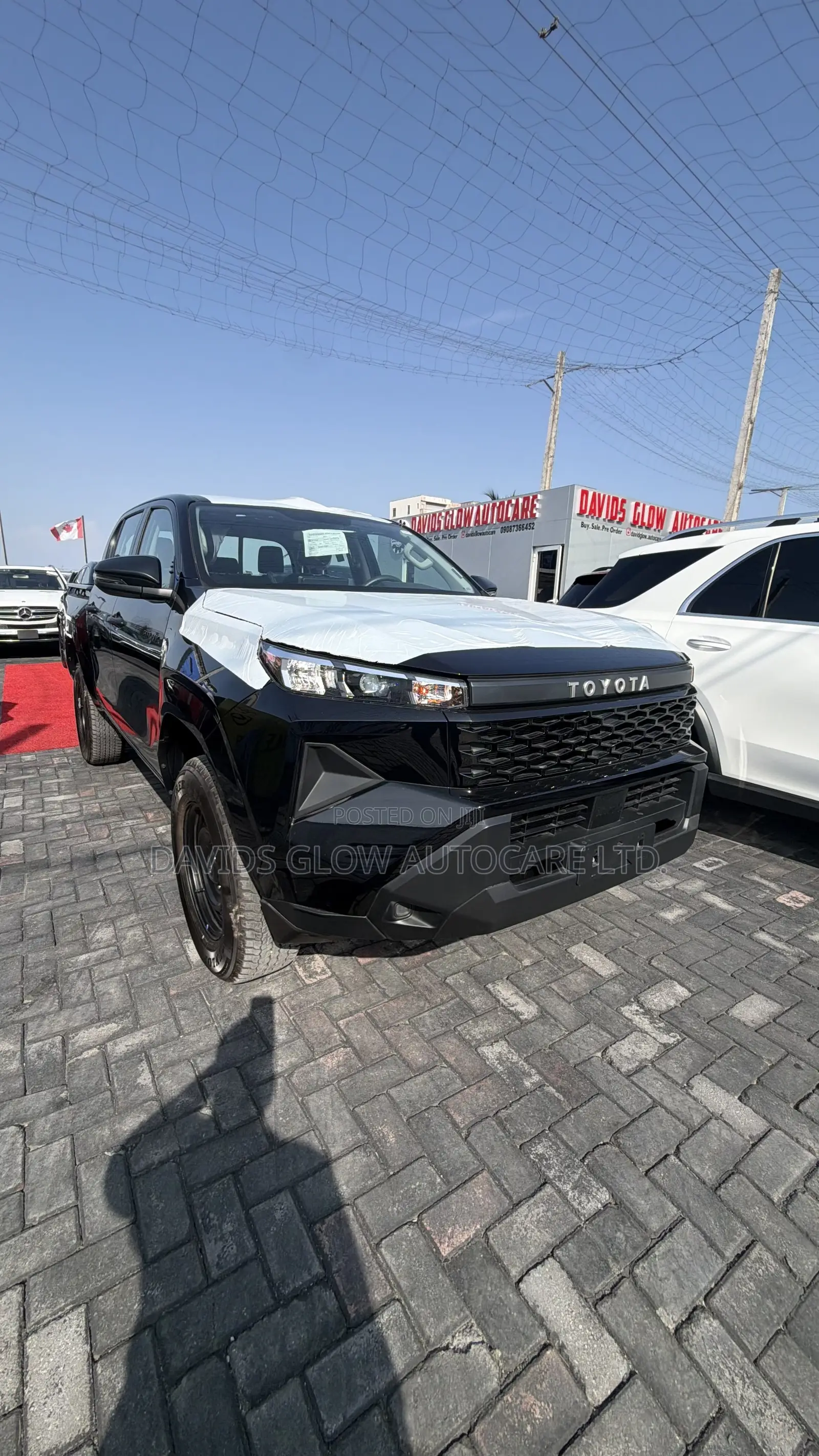Toyota Hilux Active (Hybrid) 2026 Black