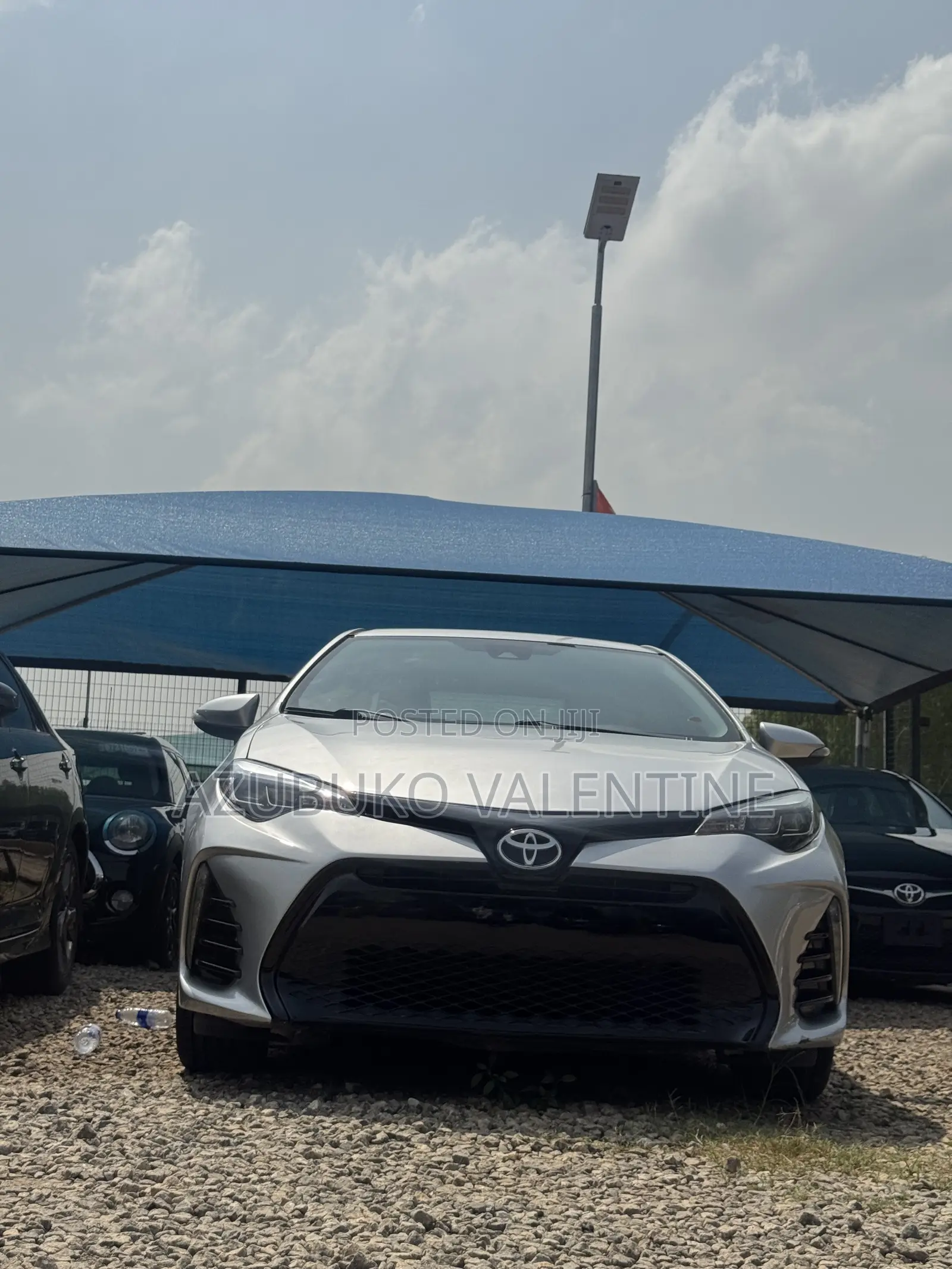 Toyota Corolla SE 4dr Sedan (1.8L 4cyl CVT) 2017 Silver
