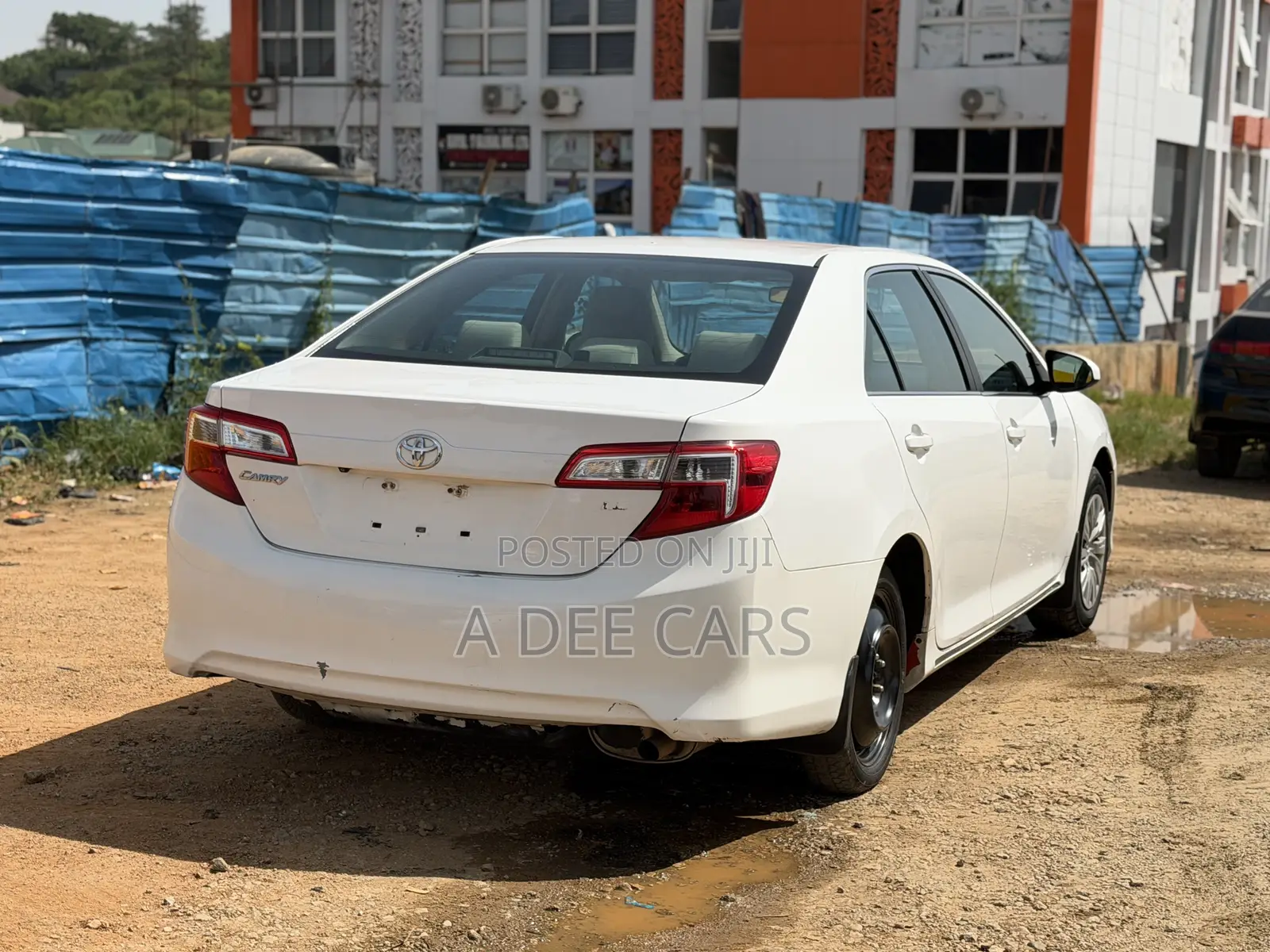 Toyota Camry L 4dr Sedan (2.5L 4cyl 6A) 2014 White