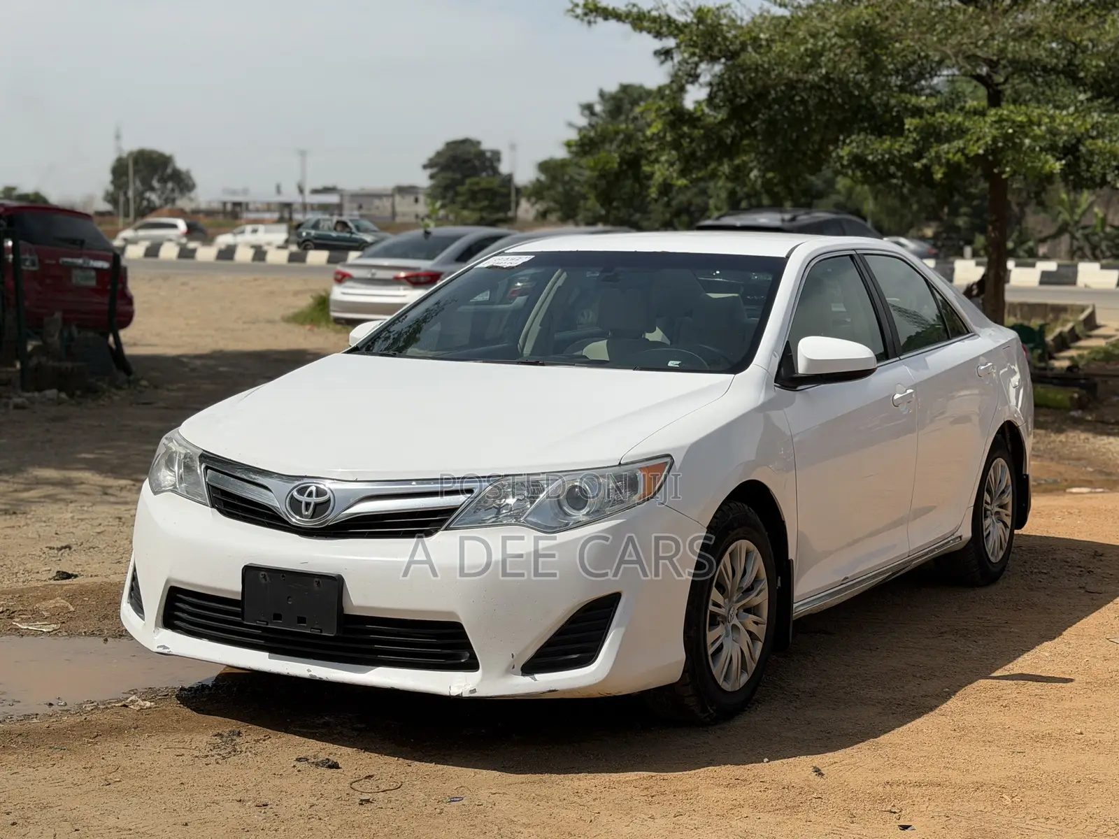 Toyota Camry L 4dr Sedan (2.5L 4cyl 6A) 2014 White