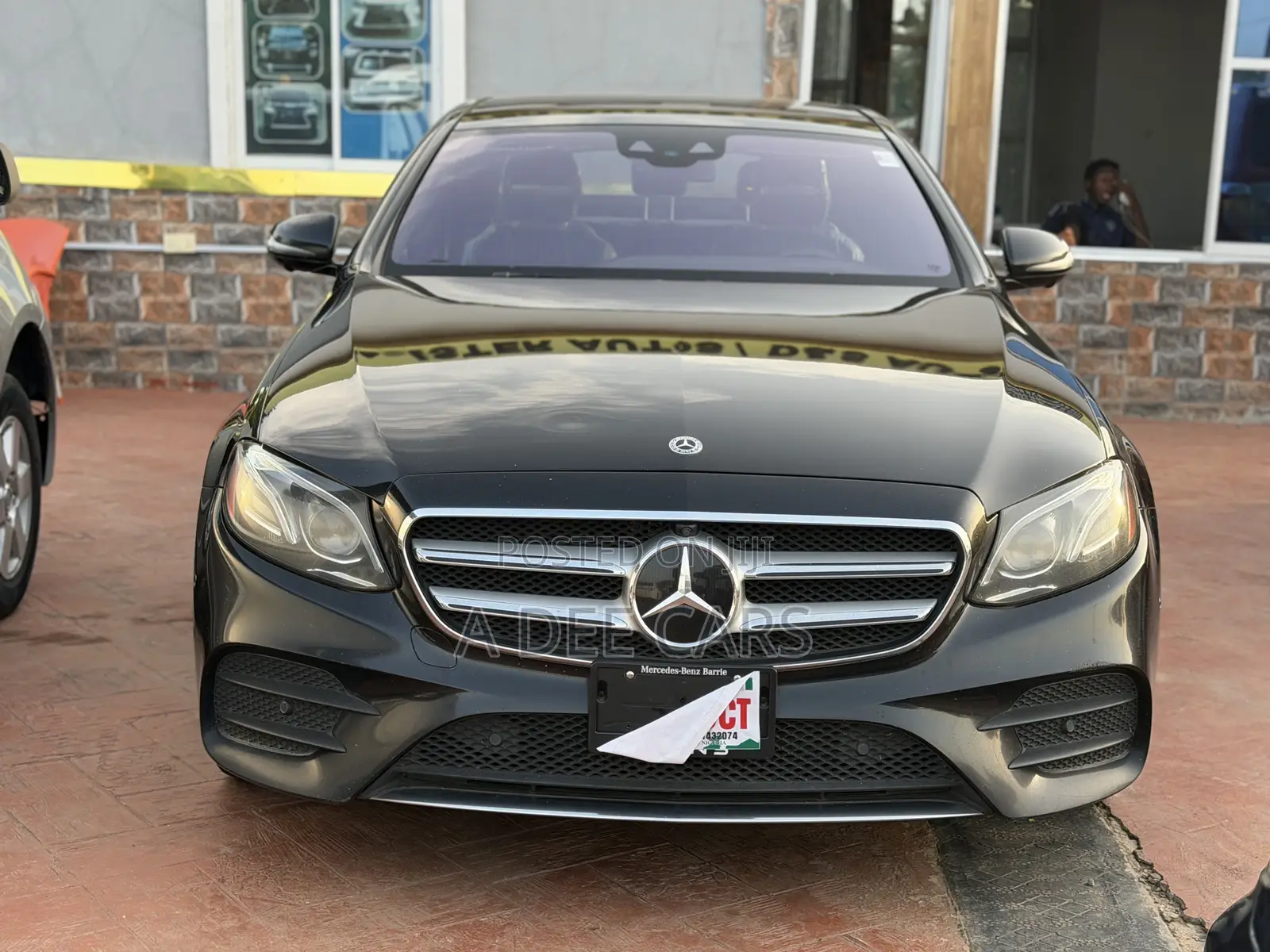 Mercedes-Benz E400 2018 Black