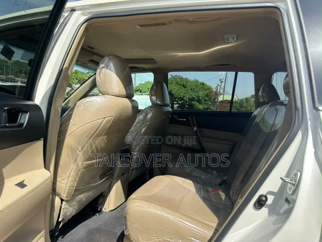 Toyota Highlander 2013 White