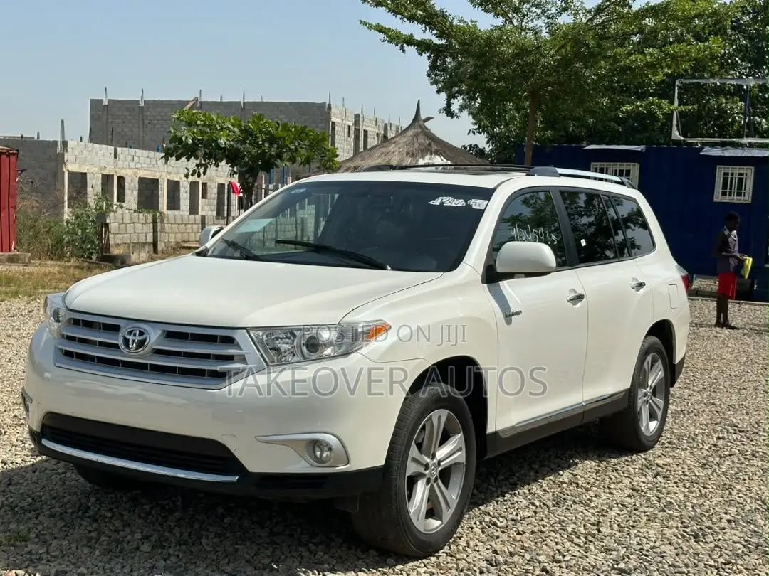 Toyota Highlander 2013 White