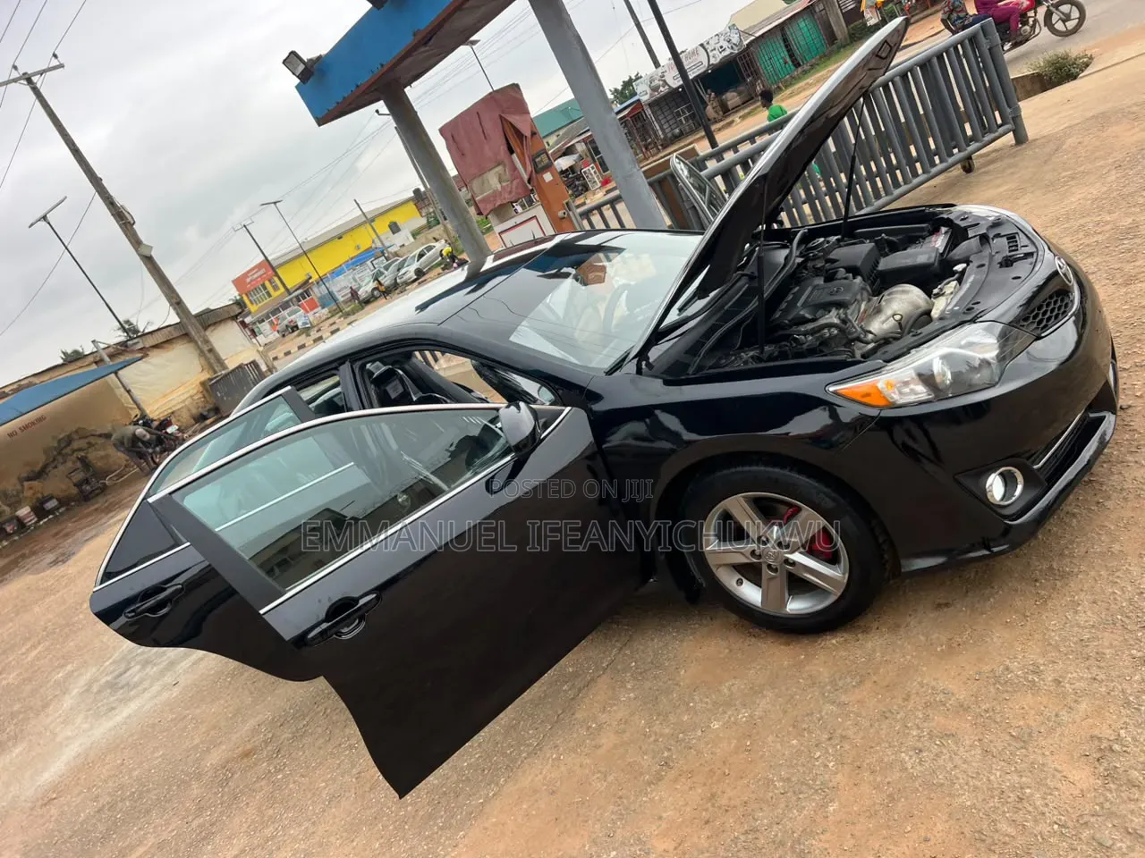Toyota Camry SE 4dr Sedan (2.5L 4cyl 6A) 2014 Black