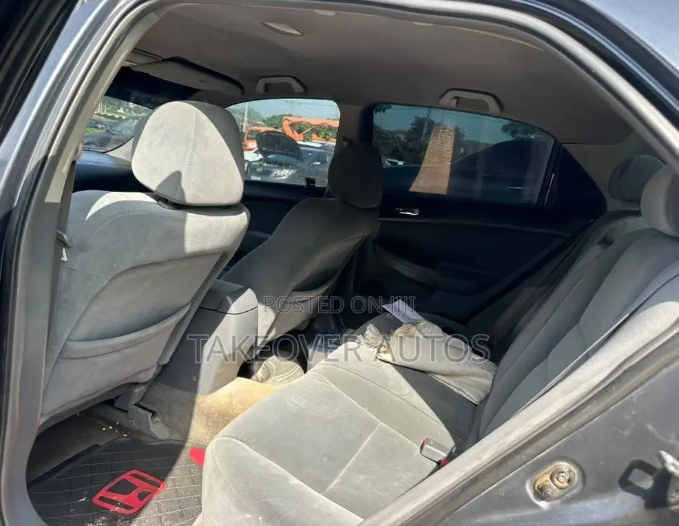 Honda Accord 2006 Gray