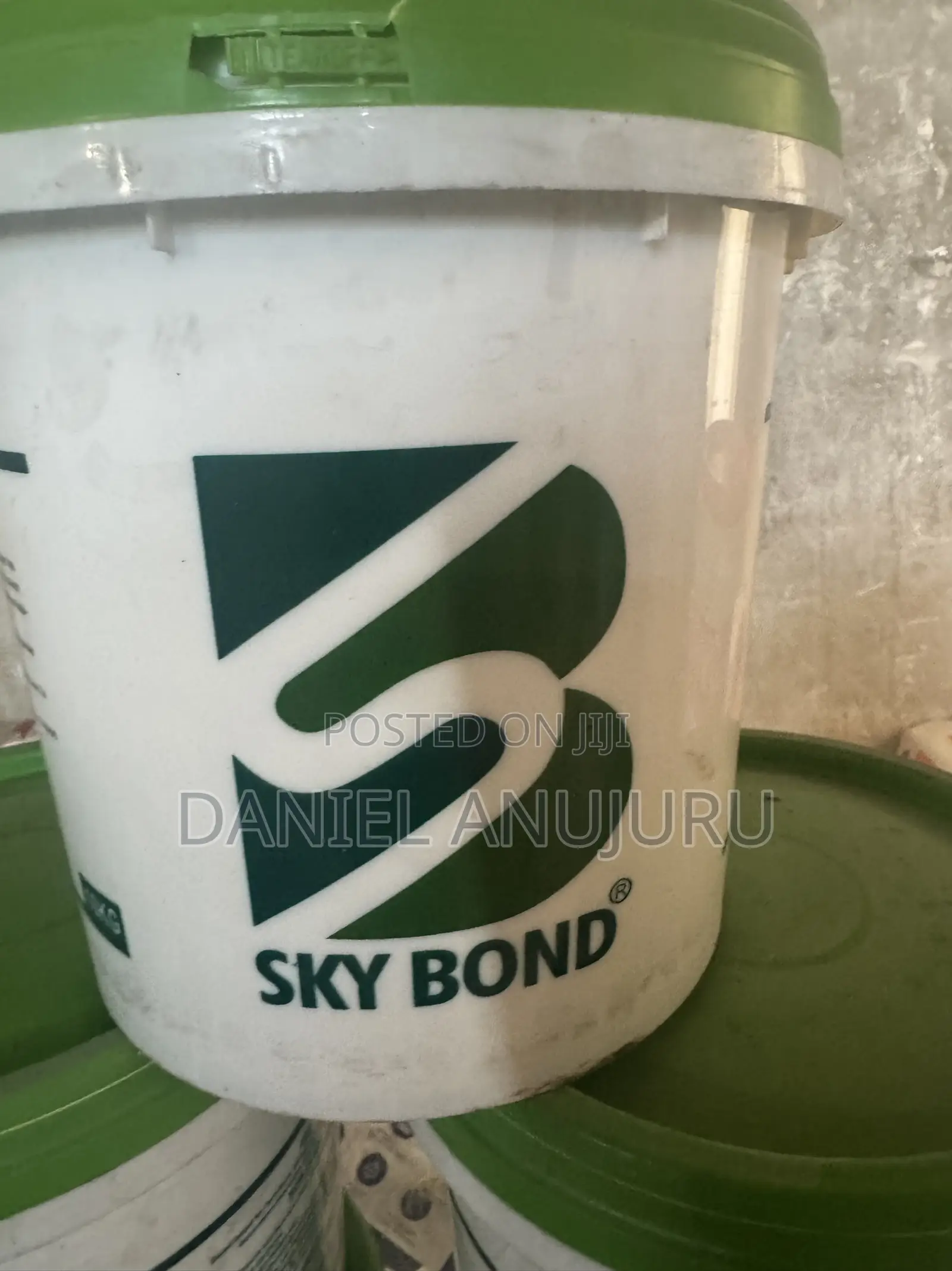 Sky Bond Glue