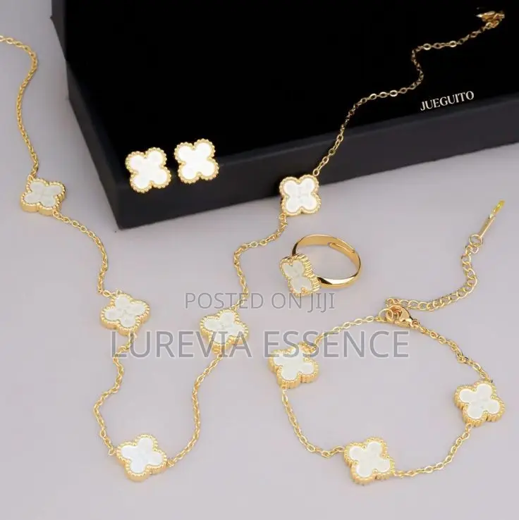 Women's Clover Jewellery Set