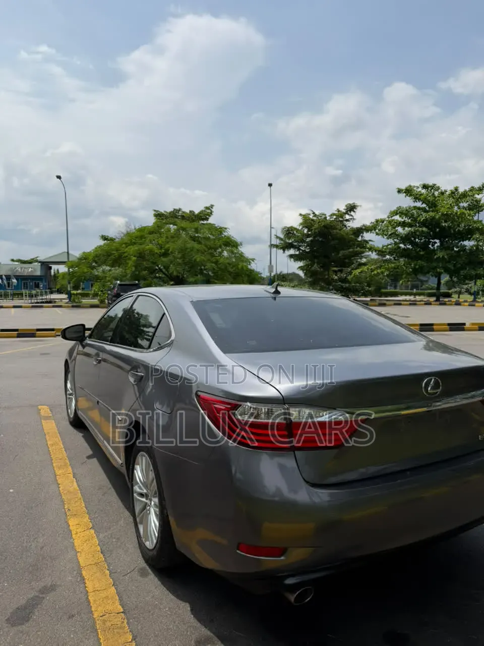 Lexus ES 350 FWD 2014 Gray