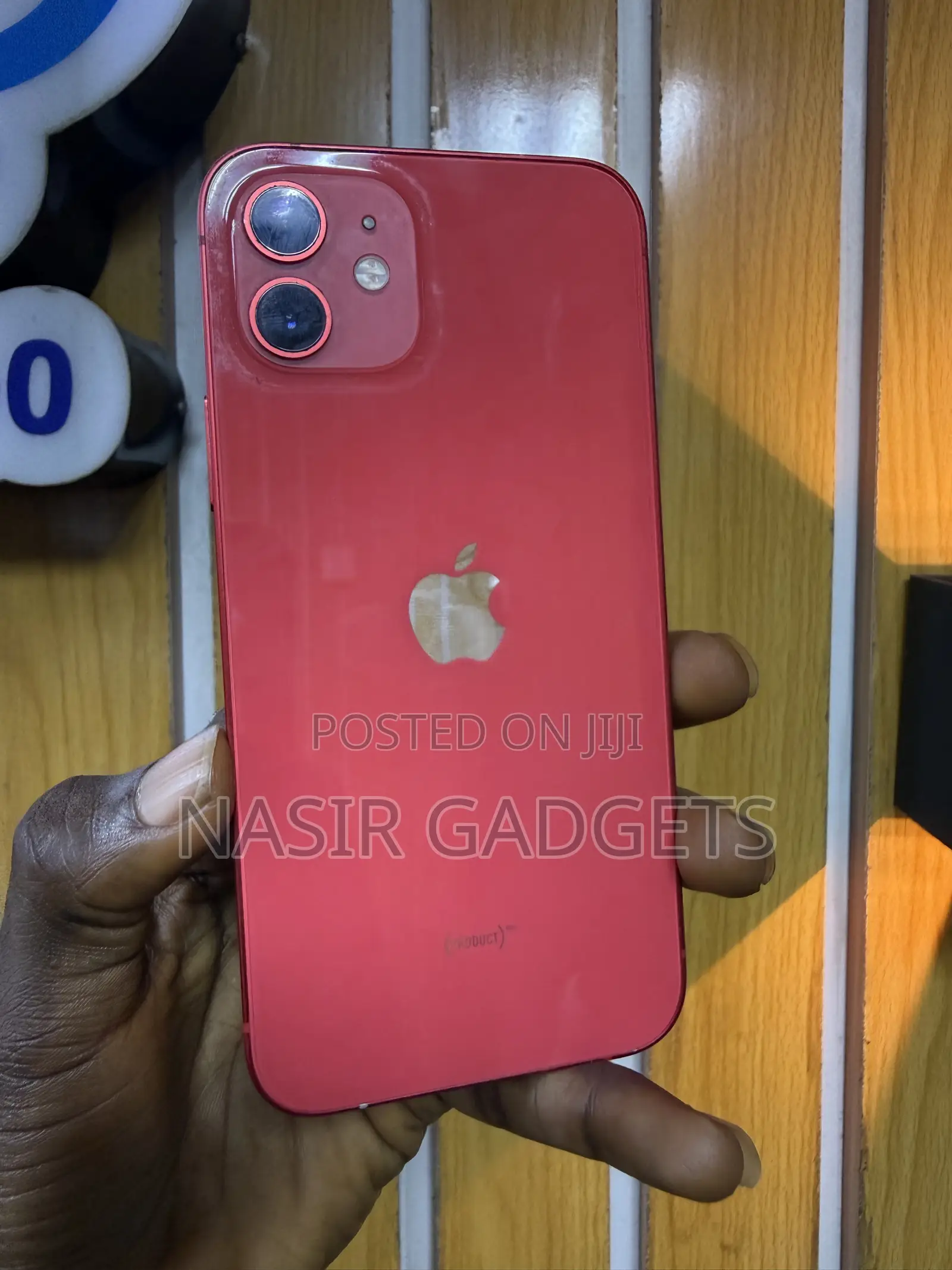 Apple iPhone 12 64 GB Red