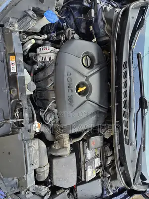 Hyundai Elantra SE 4dr Sedan (1.8L 4cyl 6A) 2014 Blue