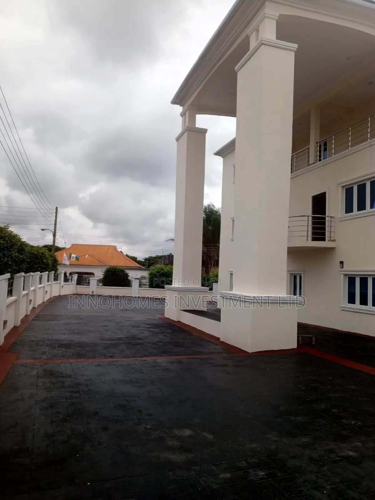 15bdrm Apartment in Lokogoma for sale
