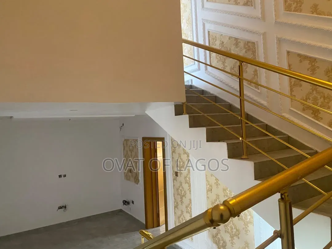 4bdrm Duplex in Ikate for sale