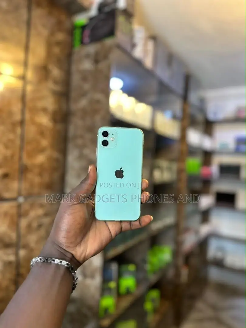 Apple iPhone 11 64 GB Green