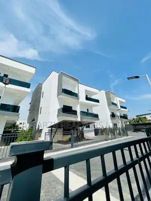 6bdrm Villa in Katampe Extension for sale