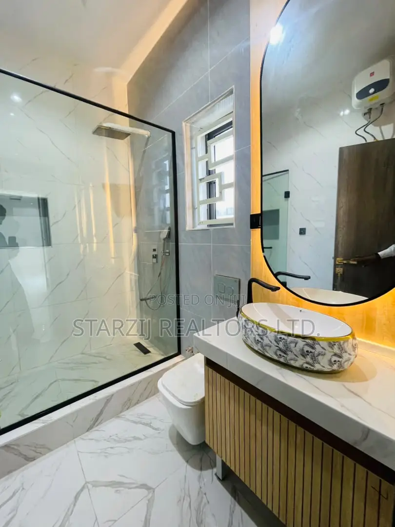 6bdrm Villa in Katampe Extension for sale