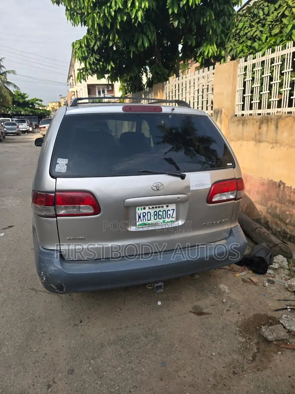 Toyota Sienna 2002 Gray