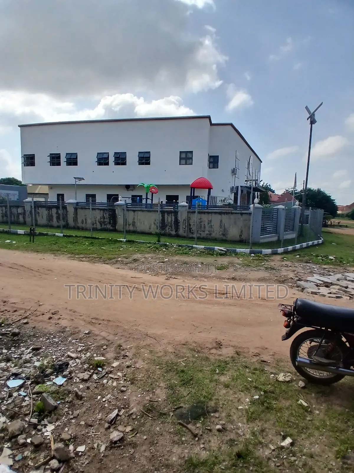 Furnished 2bdrm Bungalow in Environmental, FHA for sale