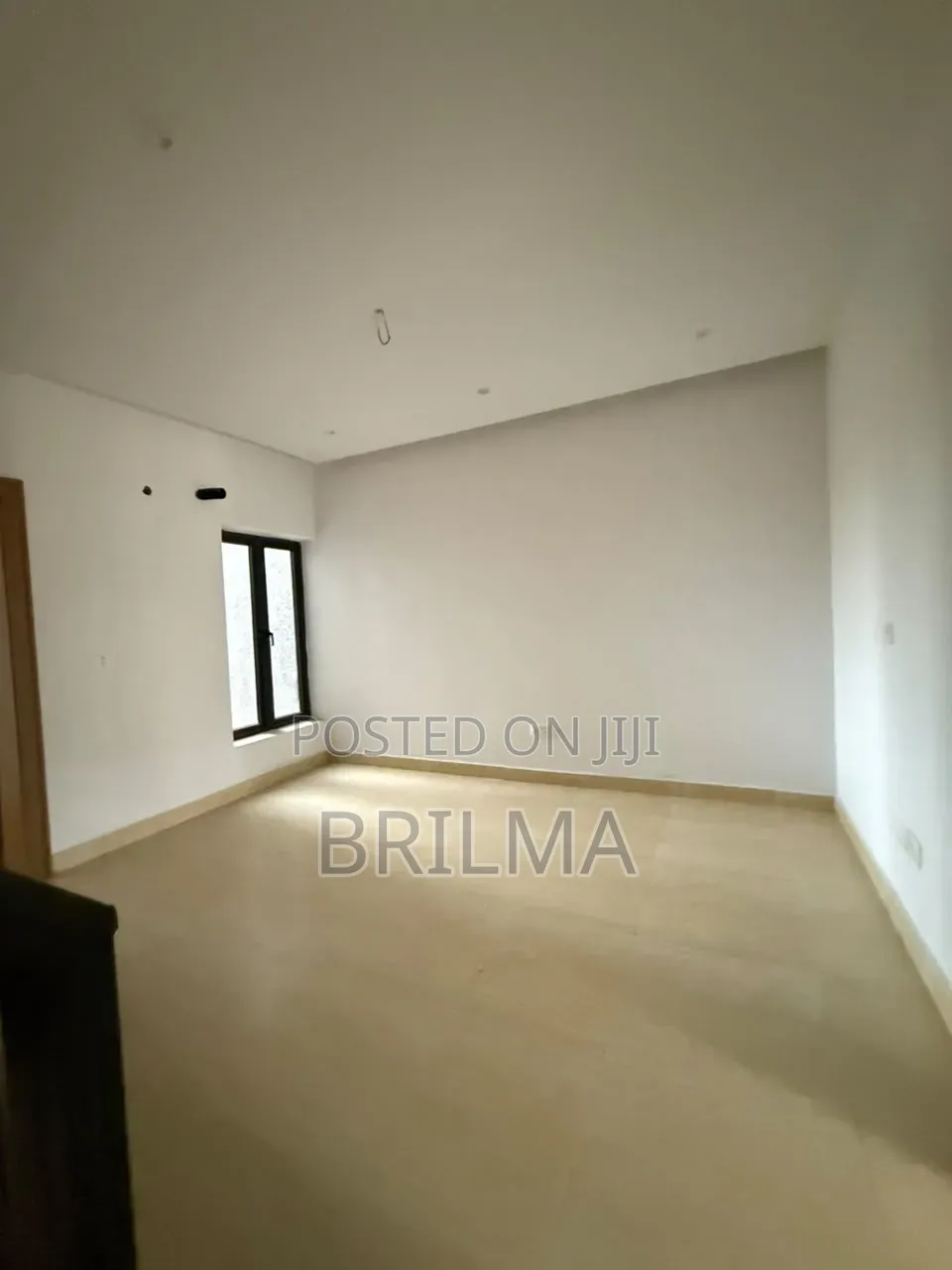4bdrm Duplex in Jahi for sale