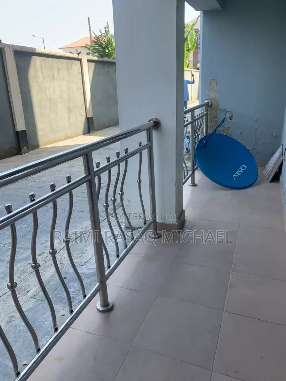 Furnished 3bdrm Apartment in Container, Awoyaya for rent