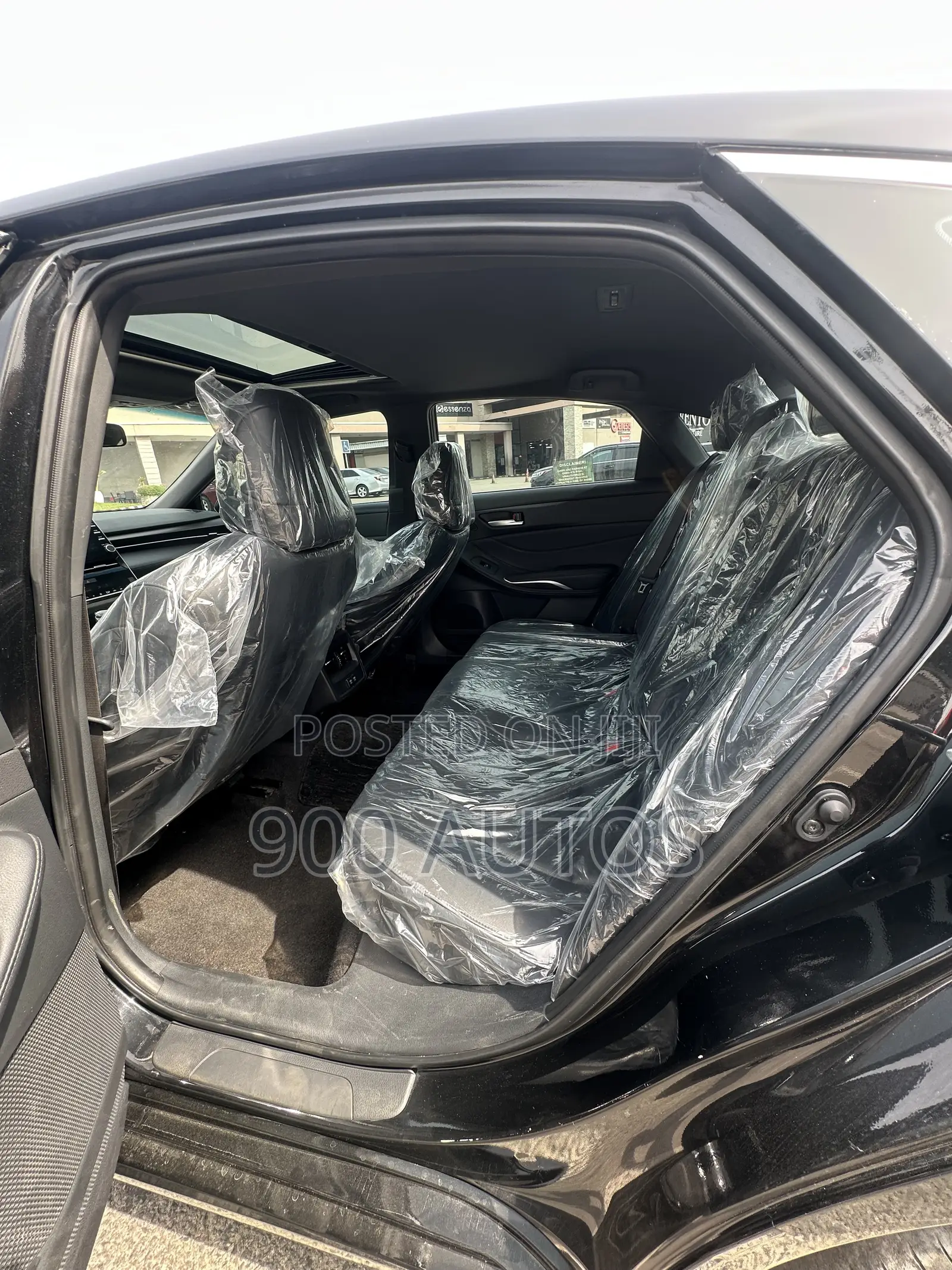Toyota Avalon XLE 2021 Black