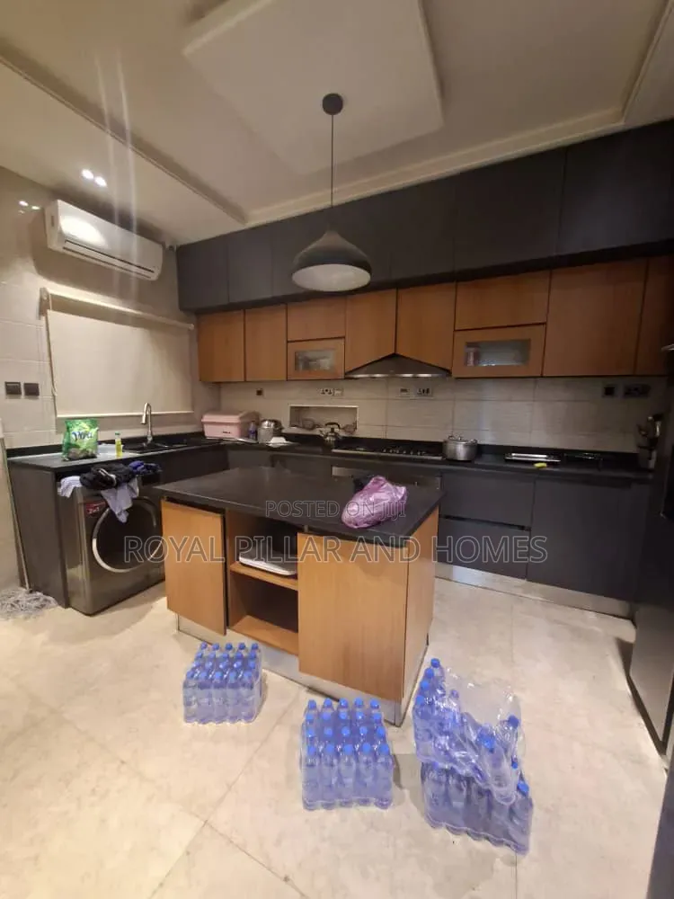 6bdrm Duplex in Mabuchi Estate, Mabushi for rent