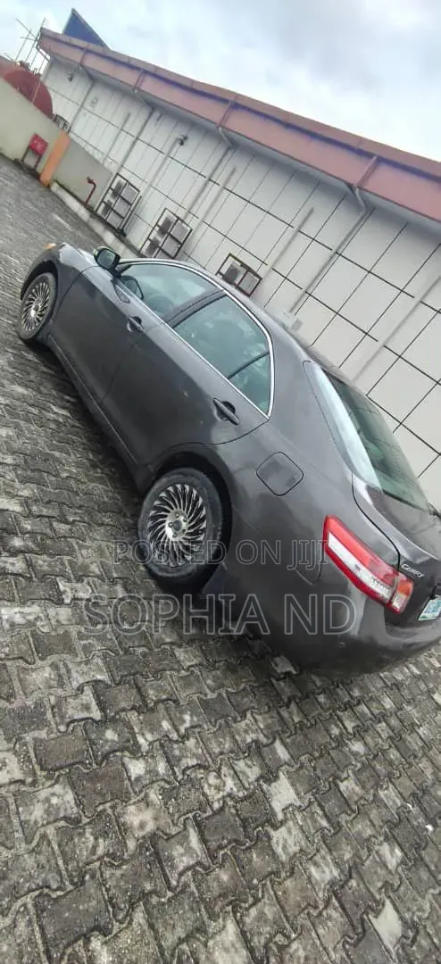 Toyota Camry 2008 Gray