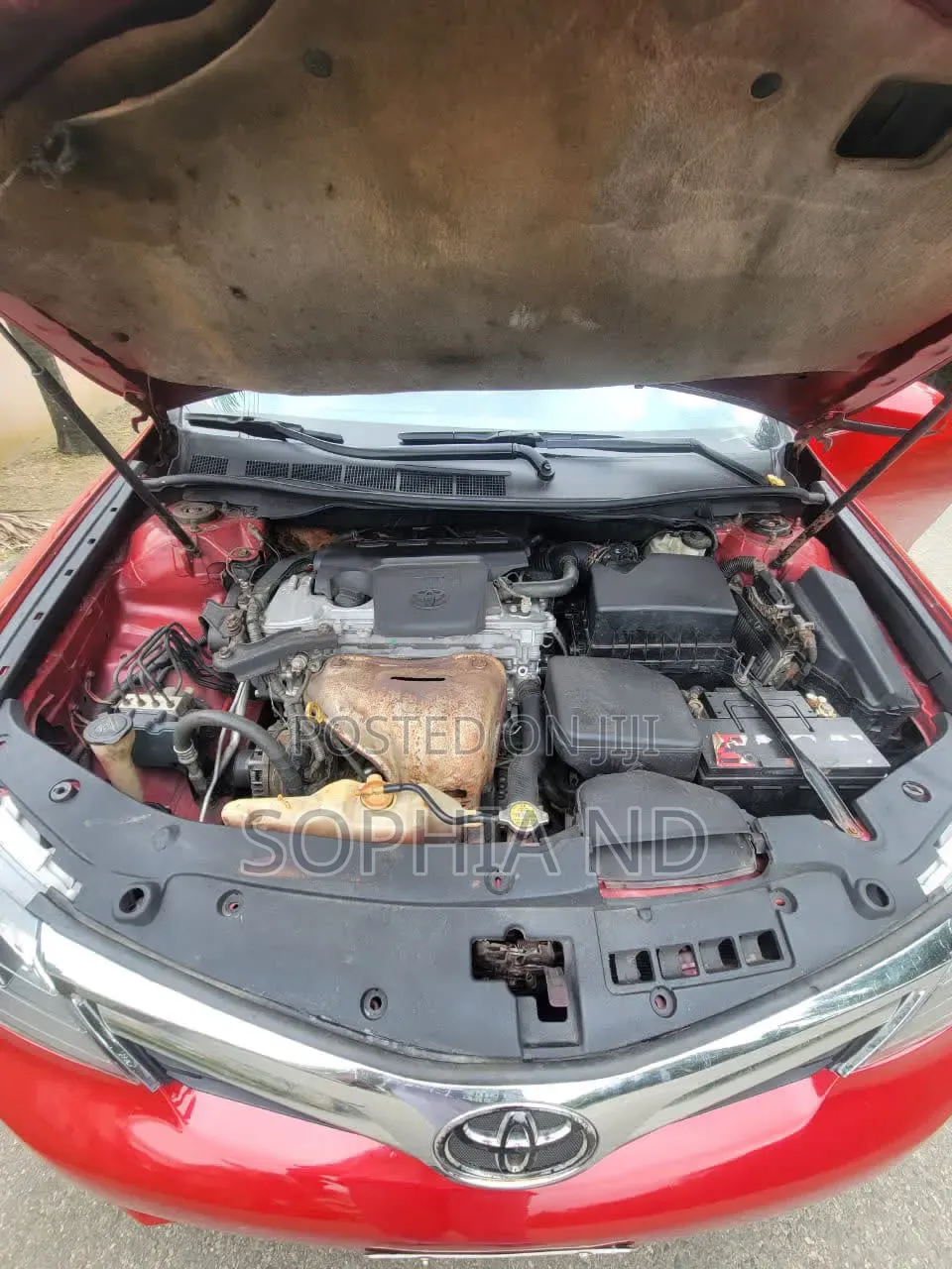 Toyota Camry 2014 Red