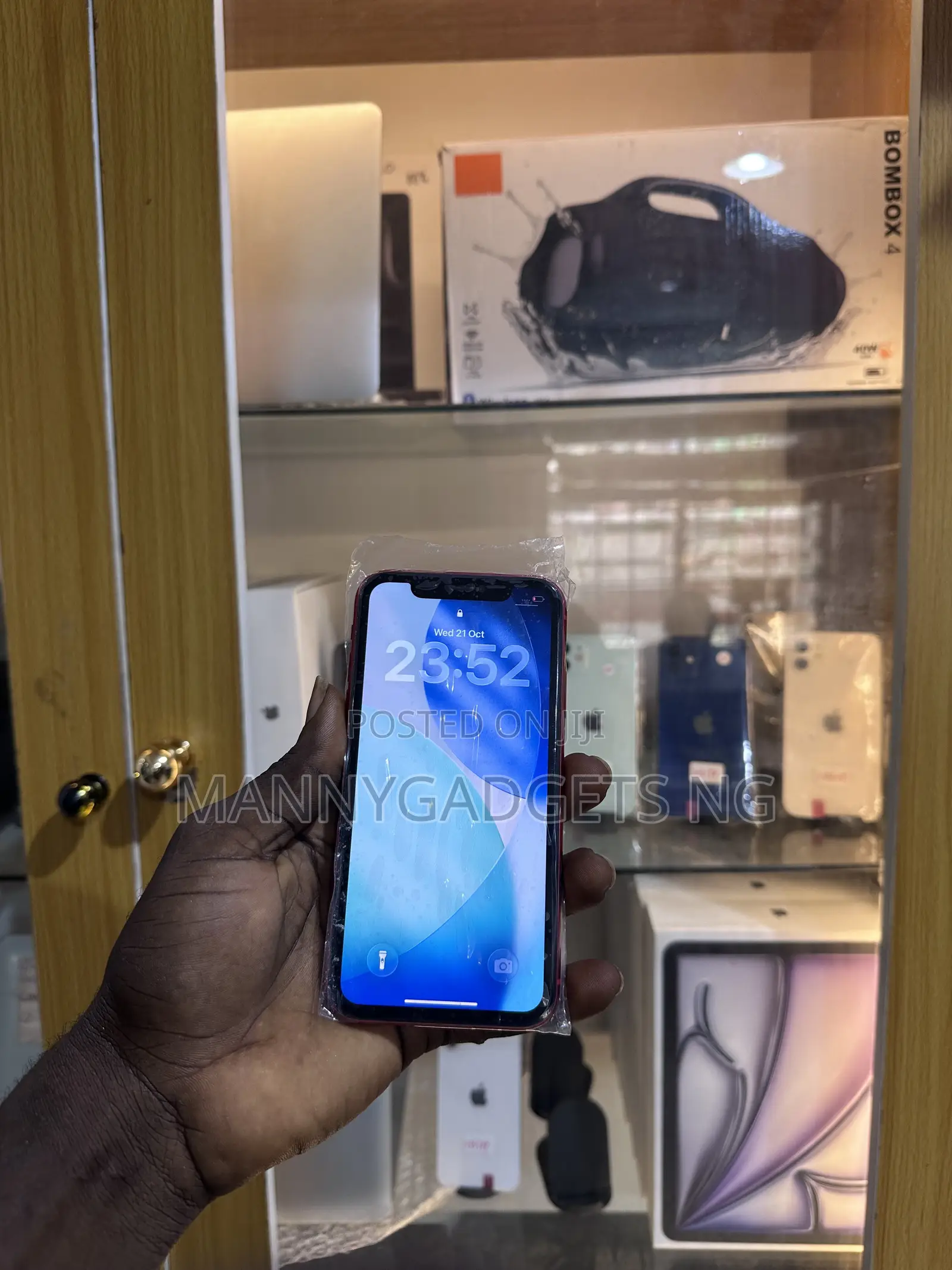 Apple iPhone 11 128 GB Red
