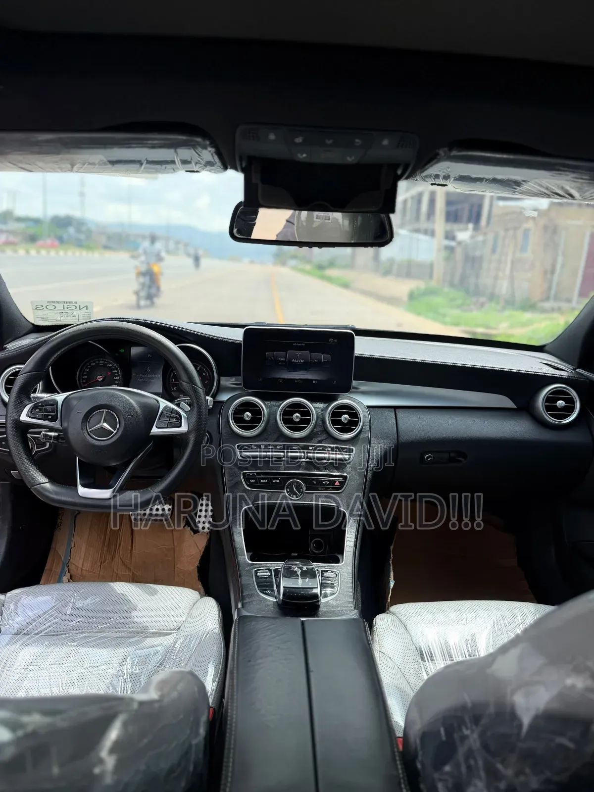 Mercedes-Benz C300 2016 Gray