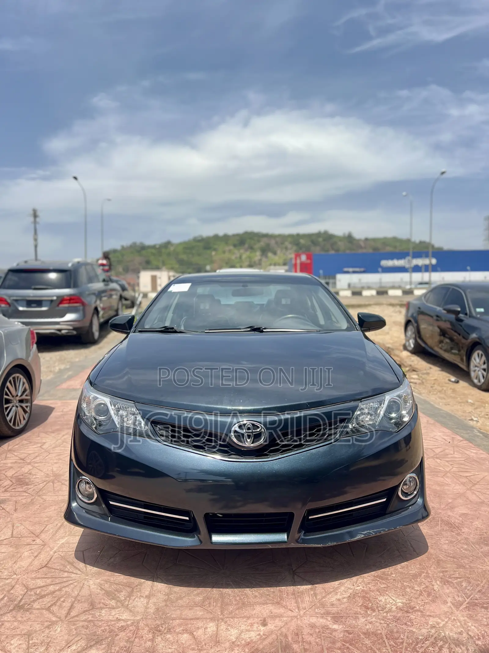 Toyota Camry 2013 Black