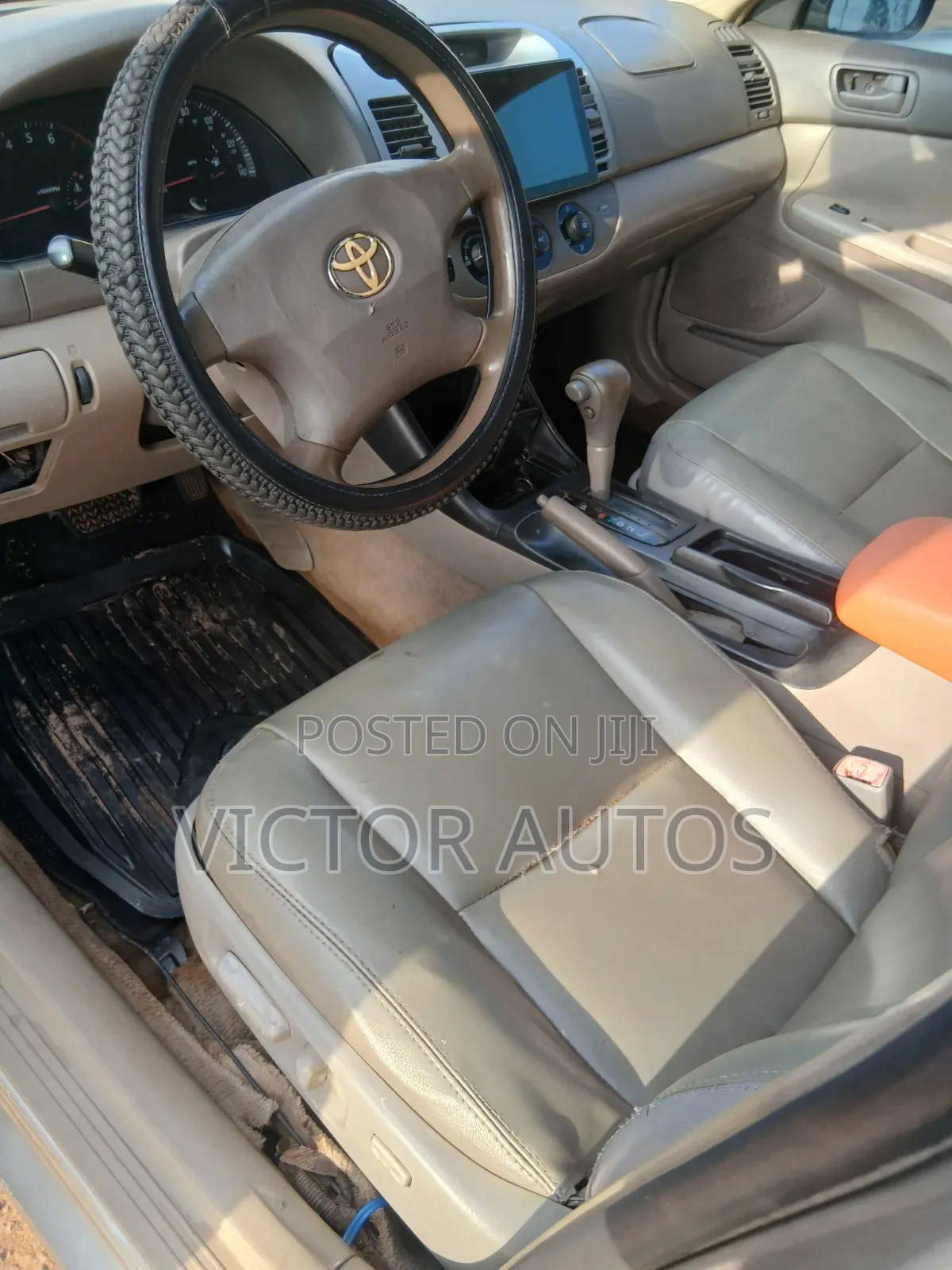 Toyota Camry 2004 Gold
