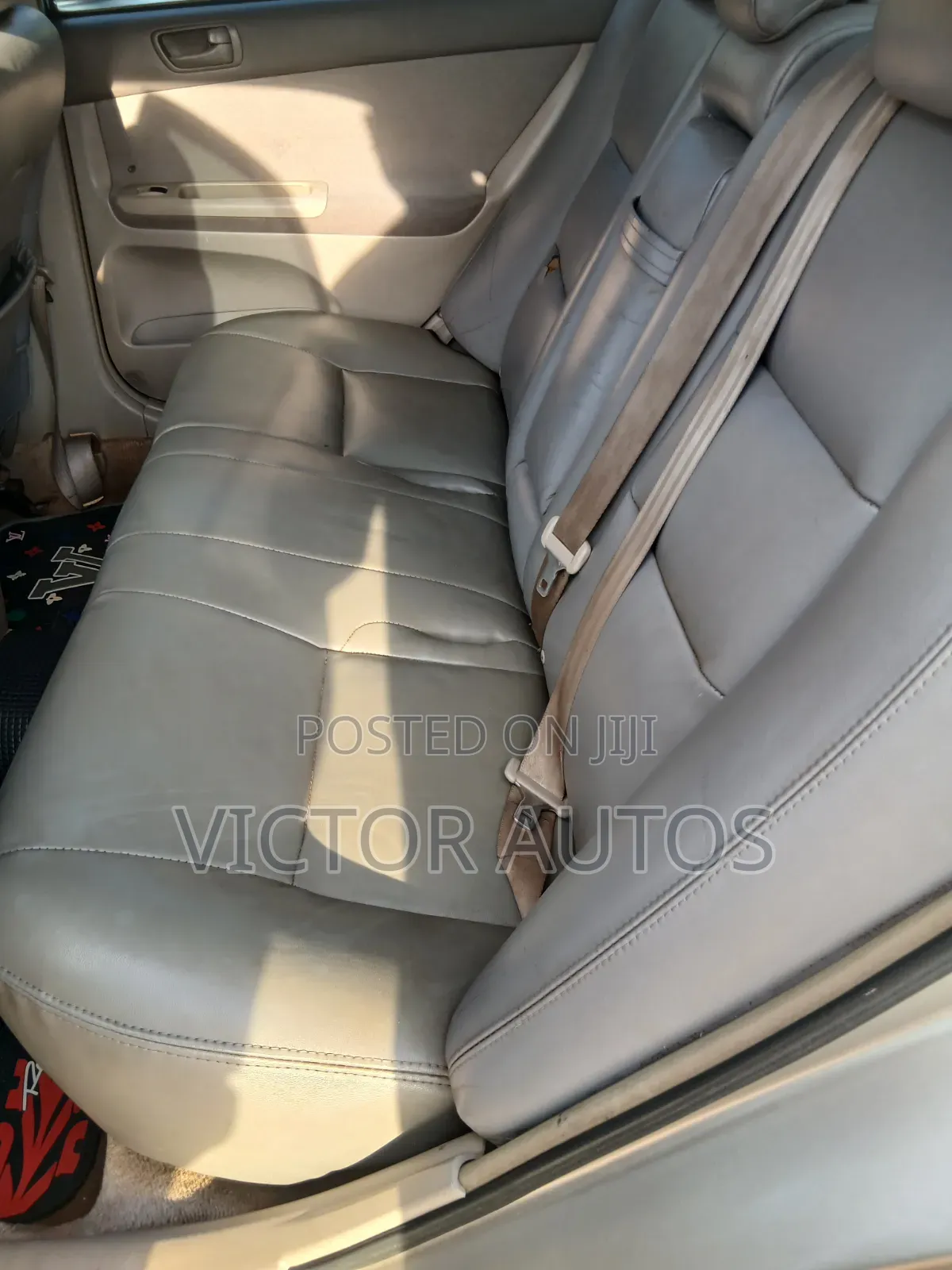 Toyota Camry 2004 Gold