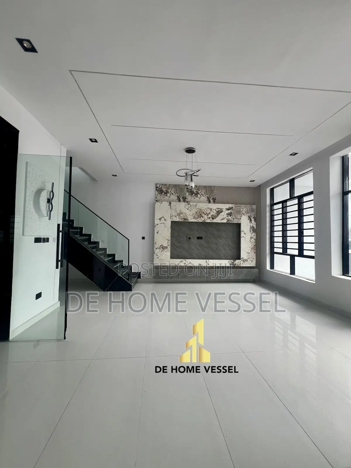 4bdrm Duplex in Ikota for sale