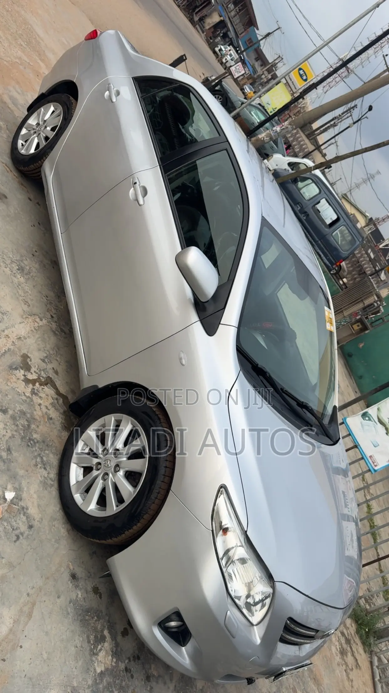 Toyota Corolla 2010 Silver