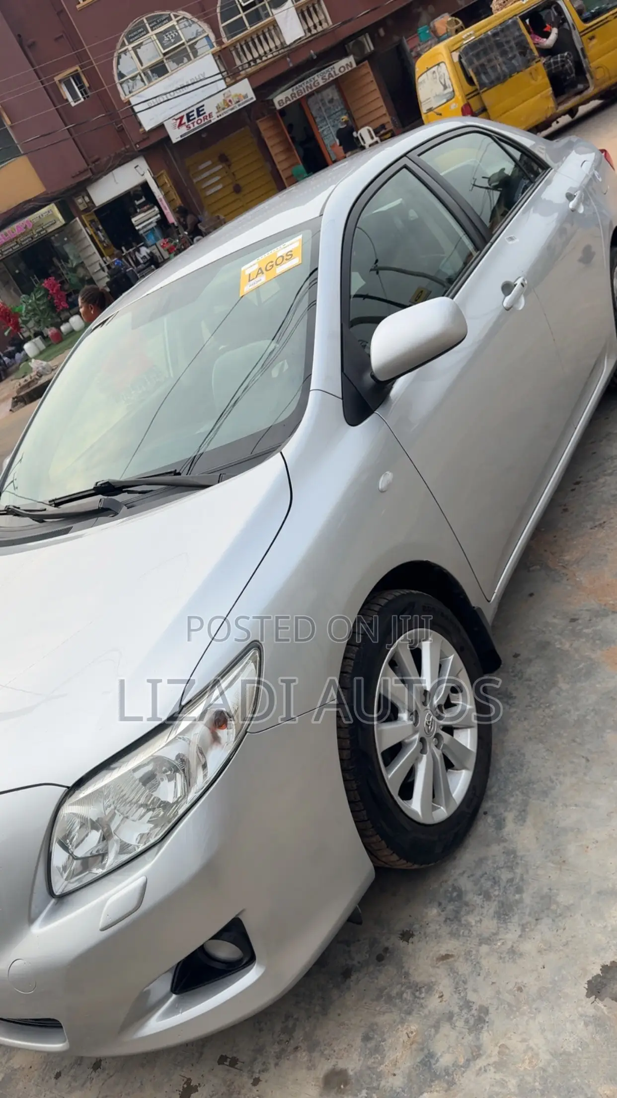 Toyota Corolla 2010 Silver