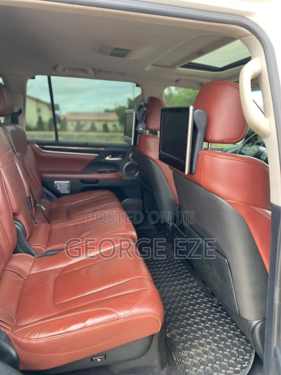 Lexus LX 570 (5 seats) AWD 2018 White