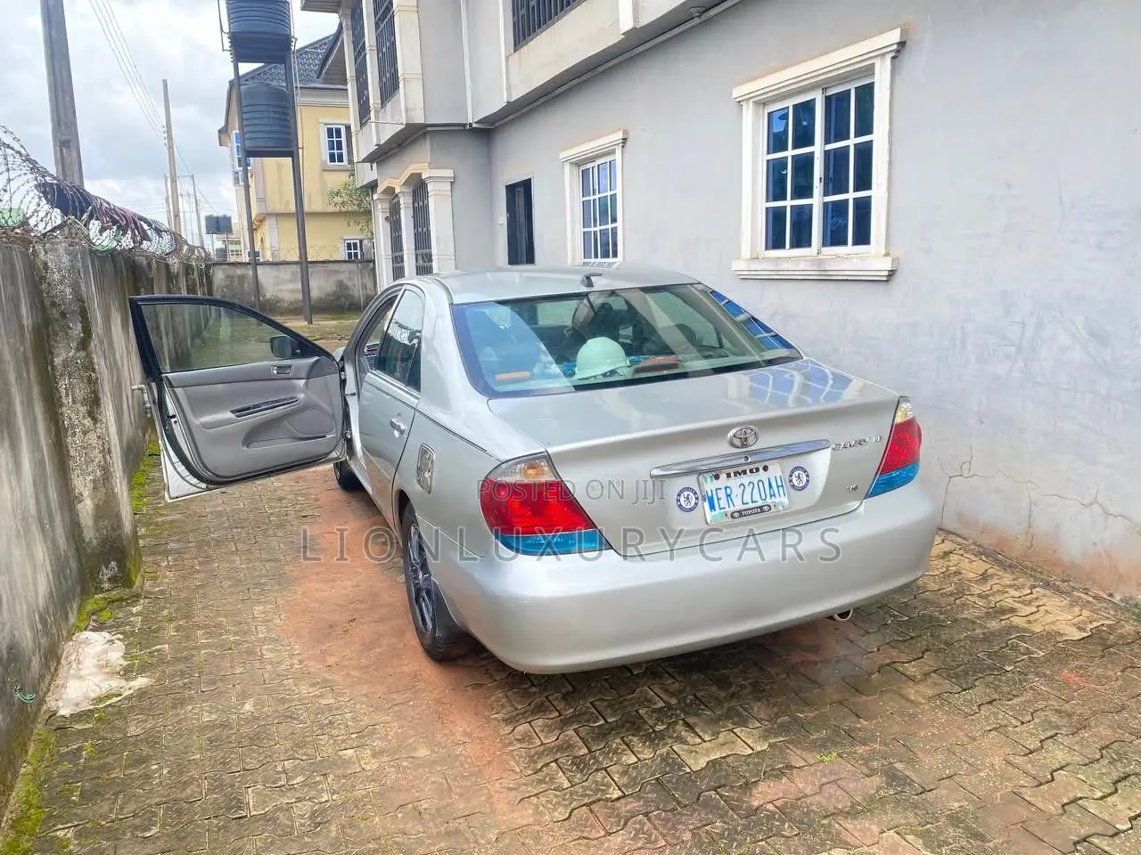 Toyota Camry 2004 Silver