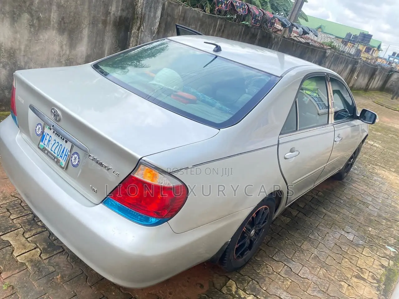Toyota Camry 2004 Silver