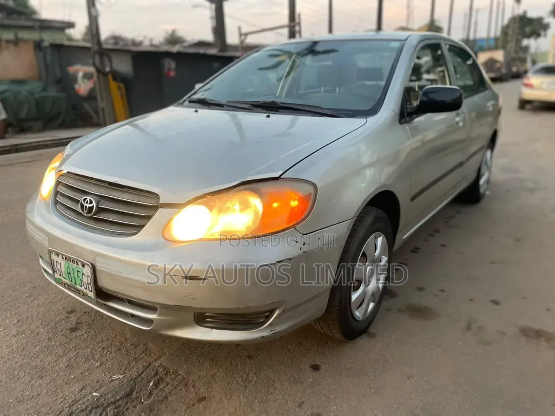 Toyota Corolla 2003 Silver