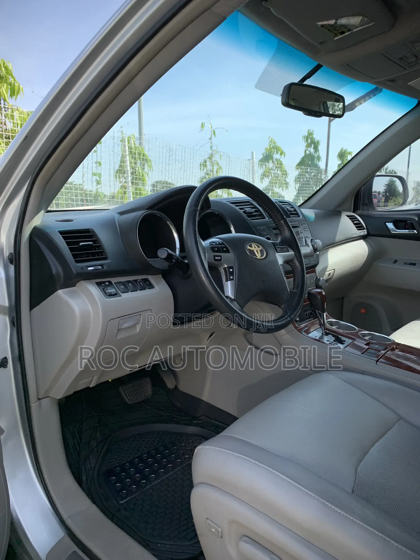 Toyota Highlander 2013 Silver