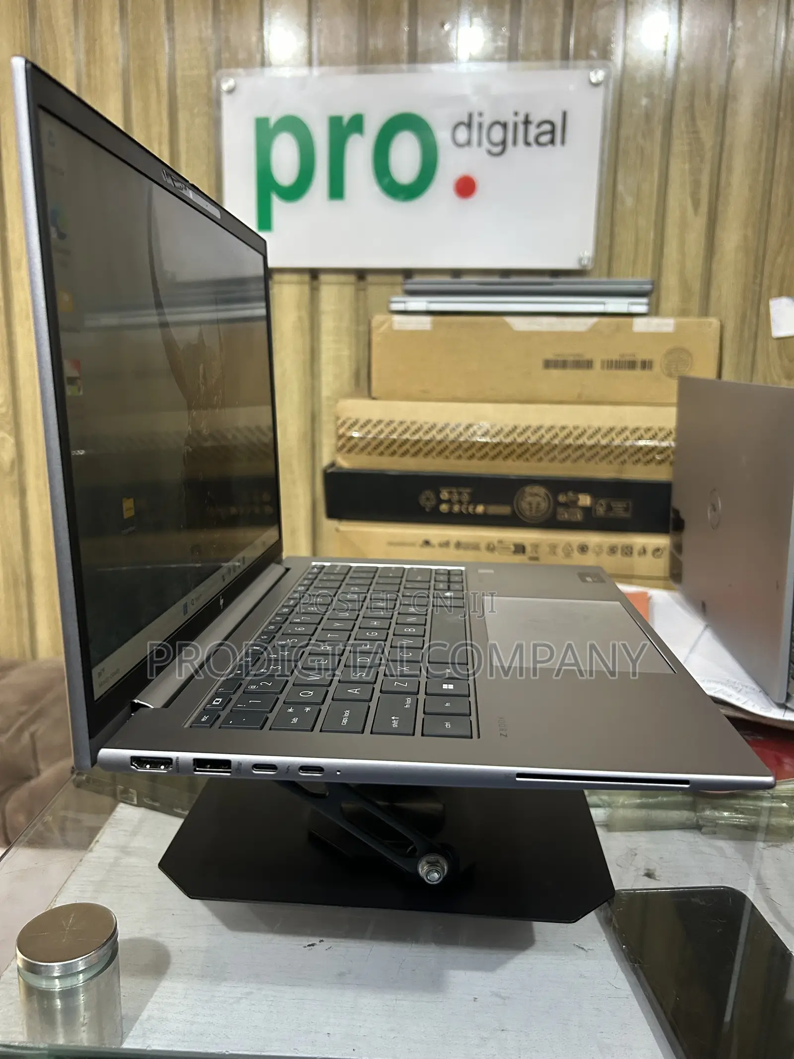 Laptop HP ZBook Firefly 14 G11 32GB Intel Core Ultra 7 SSD 1T