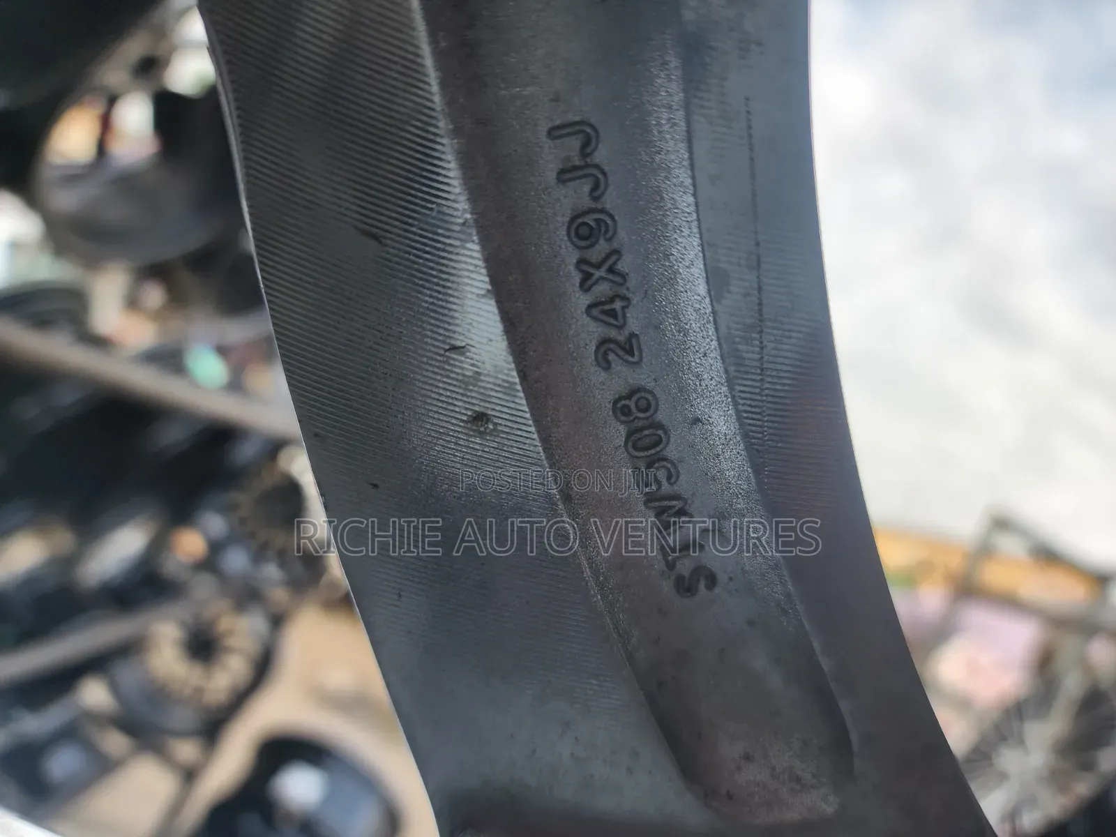 Original Used Chrome 24-Inch Rim.