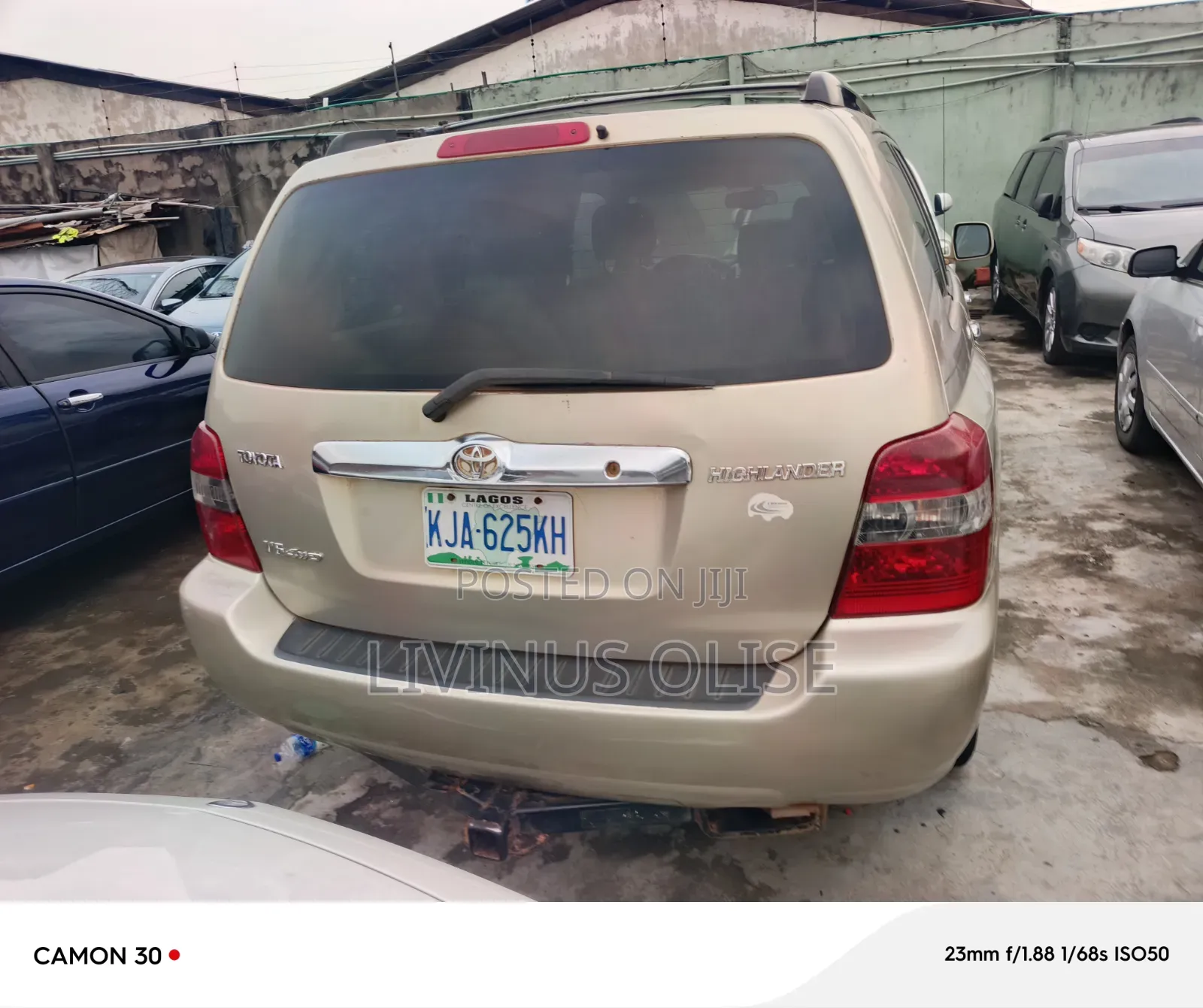 Toyota Highlander 2006 Gold