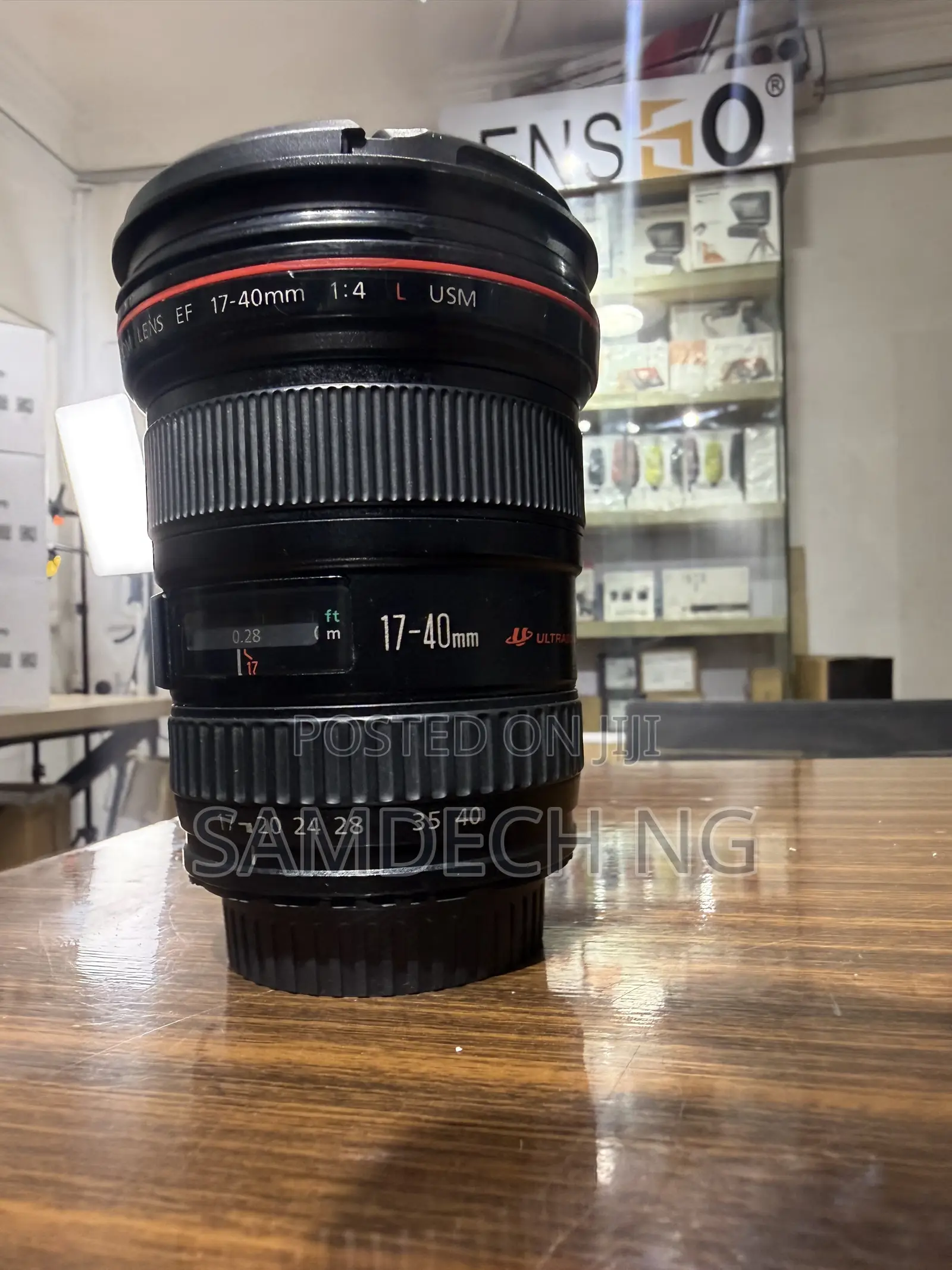 Canon Ef 17-40mm F4 Usm Lens