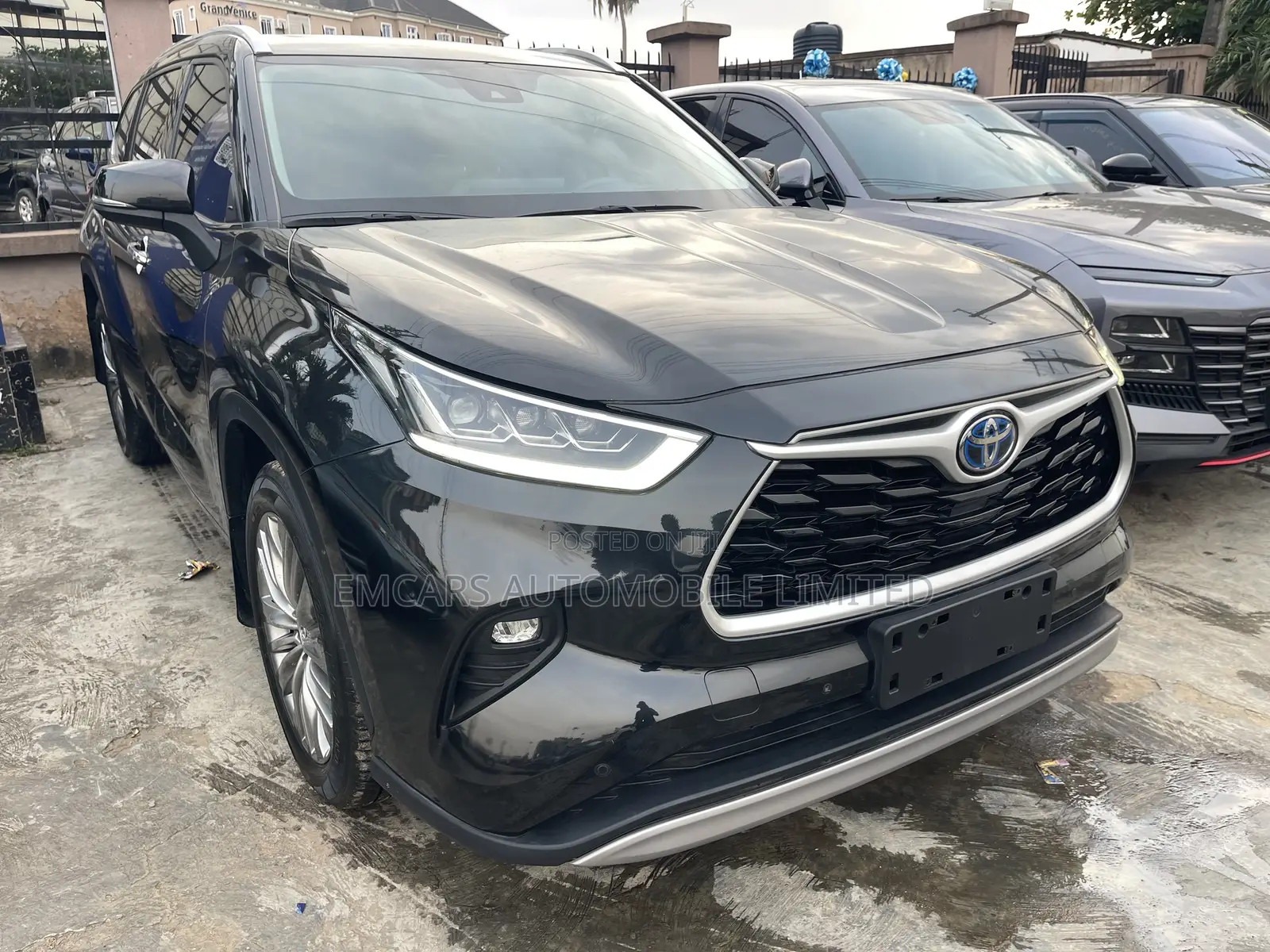 Toyota Highlander Limited AWD 2023 Black